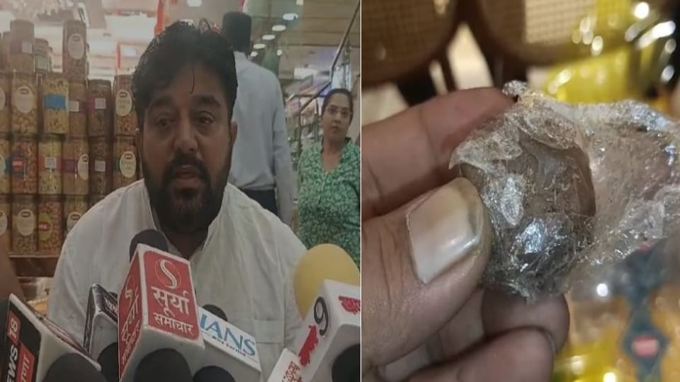 Insects in sweets purchased from Gopal Sweets in Panchkula