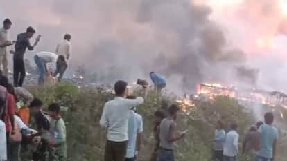 Guna Fire Incident 30 firecracker shops and six bikes burnt in fire accident happened in Marki Mau market