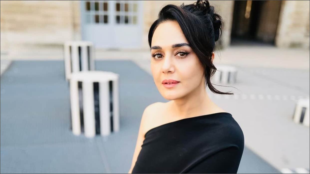 Preity Zinta tweeted on crime against womens and supported italian chemical castration law