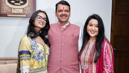 Maharashtra Deputy CM Devendra Fadnavis election affidavit news in hindi