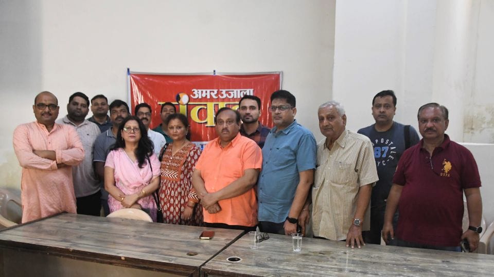 Registration not done in Golf City Plot Number 8 Society Noida Sector-75