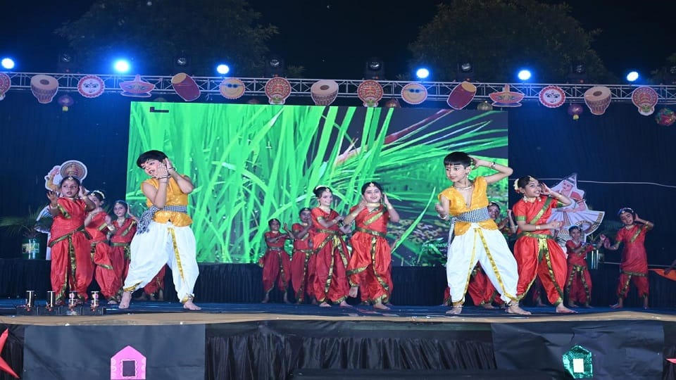 Annual Day Dharohar at Wisdom Public School