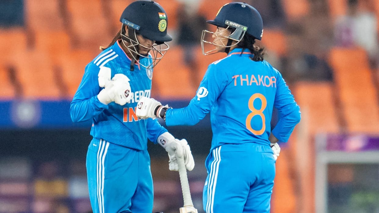 IND W vs NZ W 2nd odi newzealand won match by 76 runs see scorecard