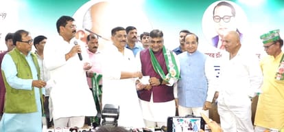 Bihar Politics: Cricketer Ishan Kishan's father Pravan Pandey joins JDU, Nitish Kumar, Sanjay Jha, Bihar News