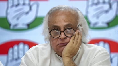BJP hits back saying Congress is speaking pakistani language Congress Pakistani army chief US parade