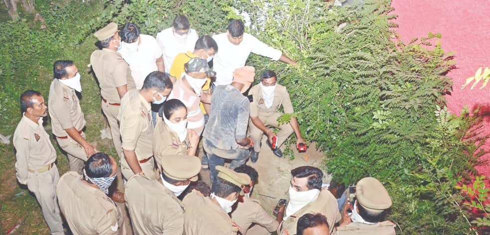 Kanpur Ekta Murder Case Vimal stayed at Officers Club for 45 minutes and disposed of Ekta body