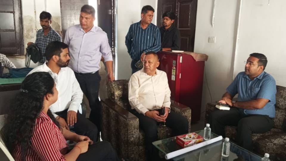 team sealed restaurant After investigation in Lucknow running illegally on enemy property