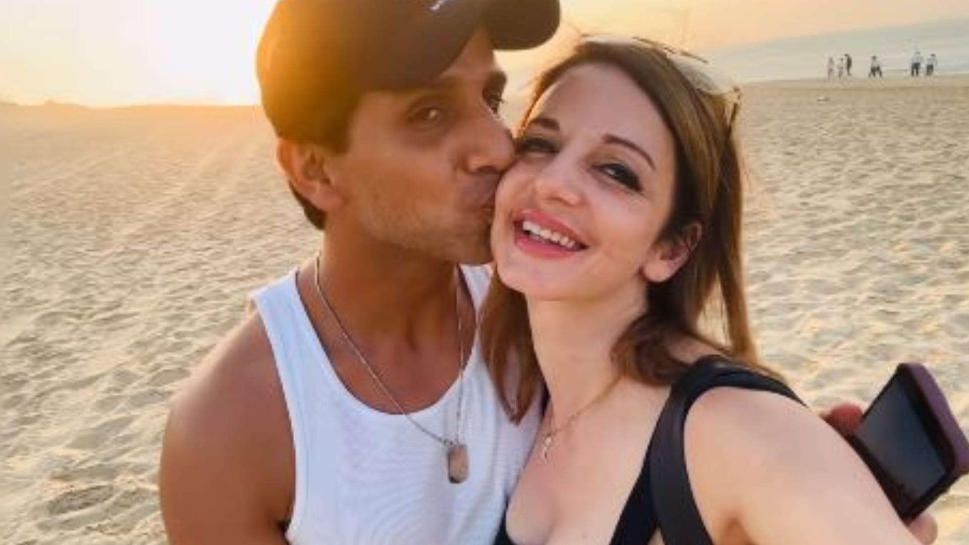 Hrithik Roshan Girlfriend Saba Azad has perfect nick name for Sussanne Khan UNSEEN pics together