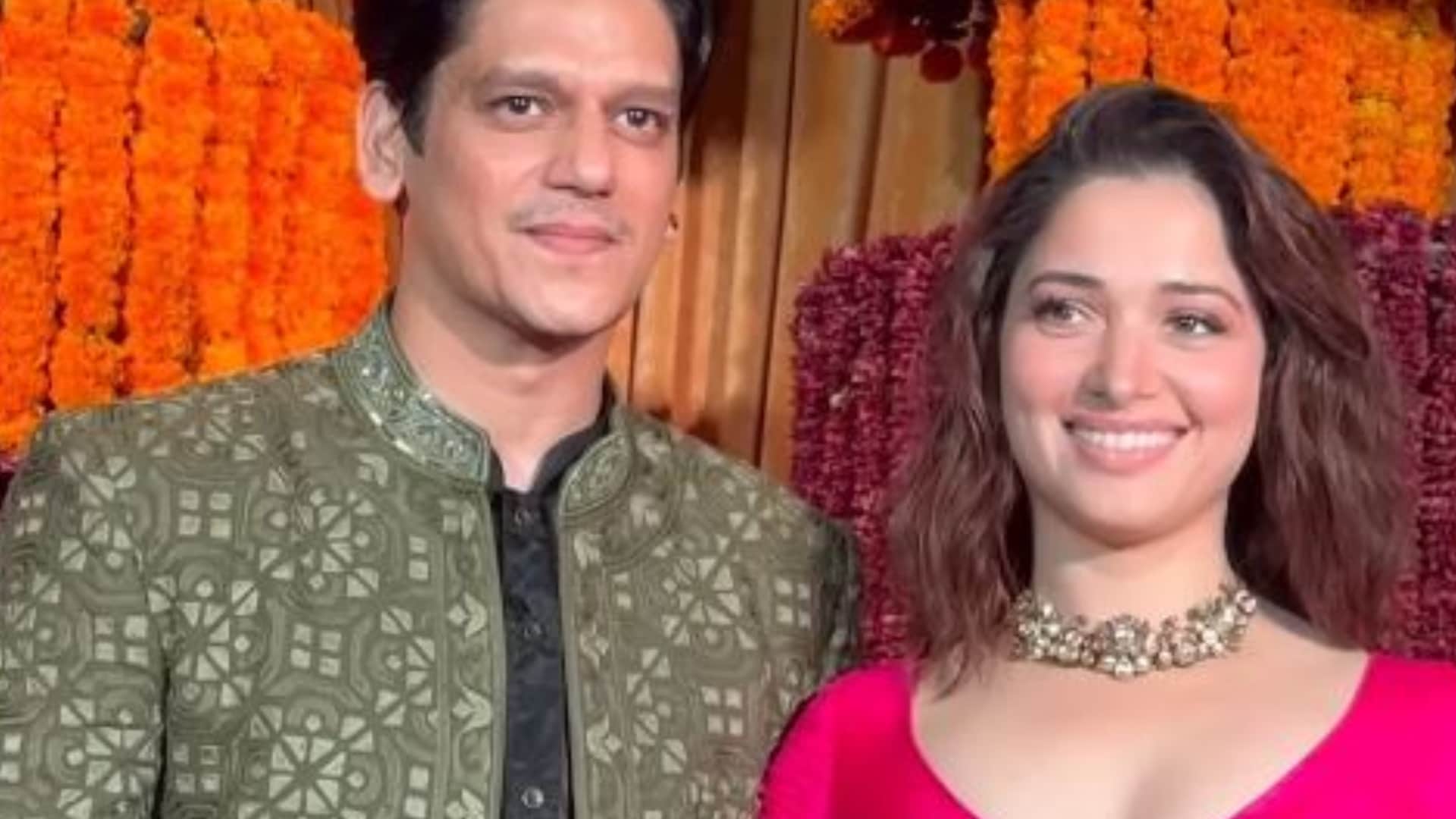 Tamannaah Bhatia Vijay Varma Click Selfie With Paparazzi At Diwali Bash Video Goes Viral