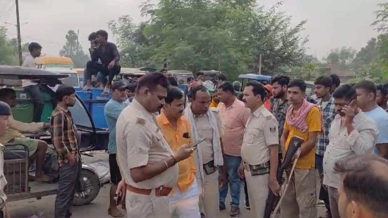 Bihar News: Aurangabad residents angry over garbage dumping near Adari river, reprimanded chief councilor