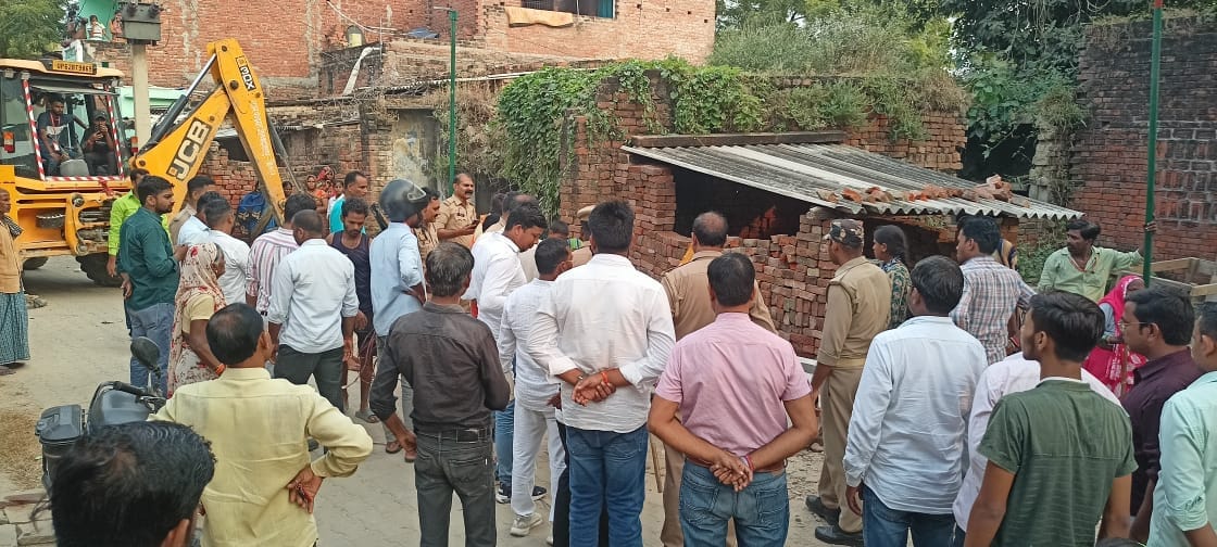 Special news of Jaunpur Case against 19 named and two unknown persons accused of conversion four arrested
