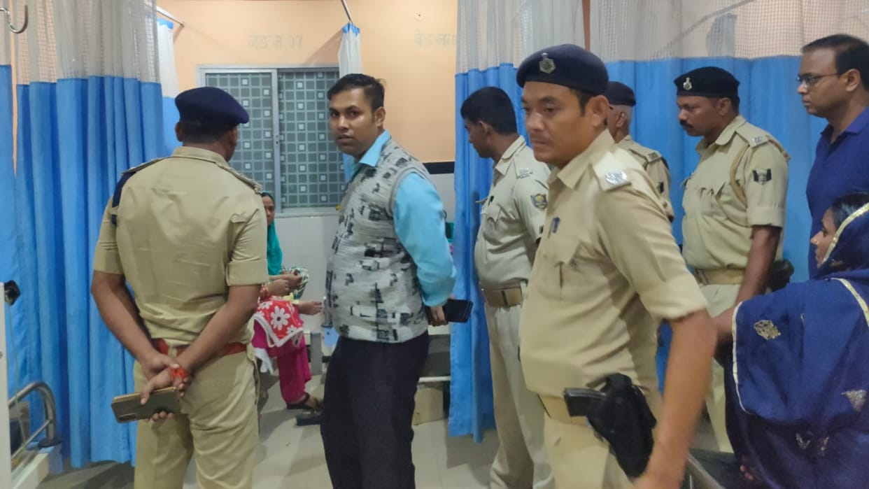 Gopalganj News: Patient died during delivery, family members create ruckus; doctors accused of negligence
