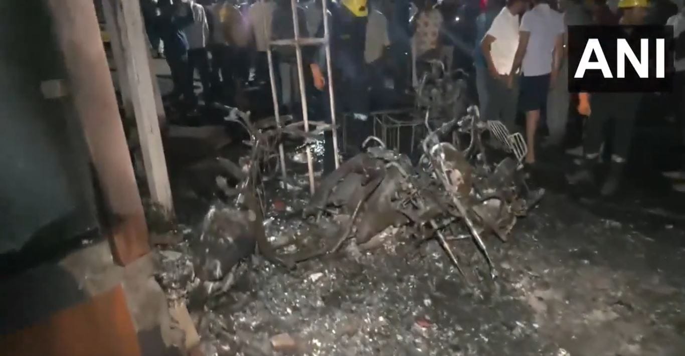 Hyderabad sadar bazar Fire Cracker shop and restaurant fire photos