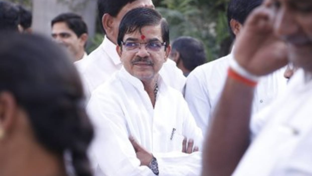 maharastra election 2024 shiv sena UBT nominee opts out of poll contest from aurangabad central seat