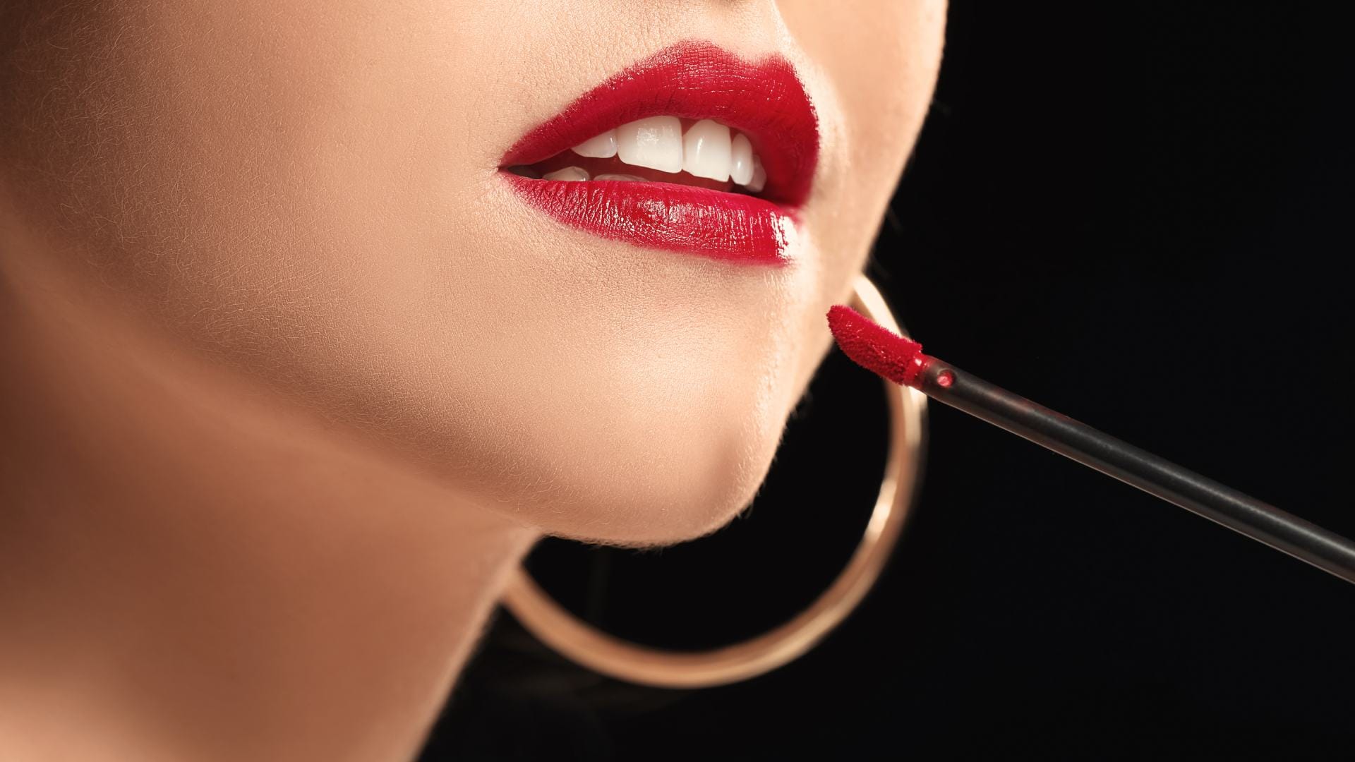 lipstick buying guide how to identify long lasting lipstick In hindi