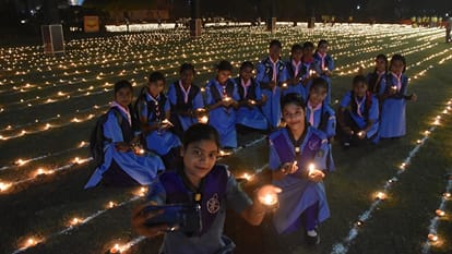 Moradabad illuminated seven and half lakh lamps, amazing view seen in drone show, thousands people participate