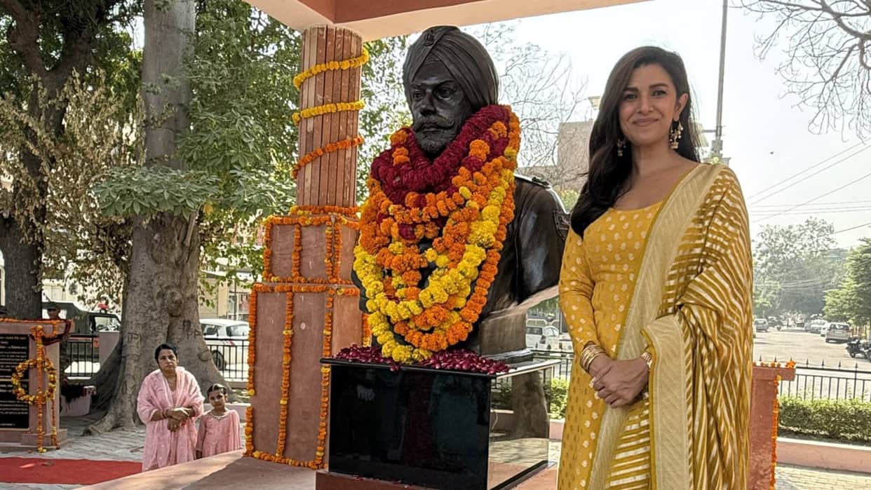 Nimrat Kaur inaugurated a war memorial created dedicated to father on his 72nd Birth Anniversary