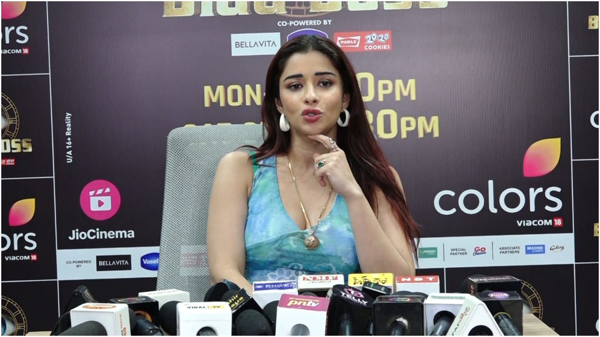 Bigg Boss 18 nyra banerjee disappointed from her eviction said i was just started playing know details