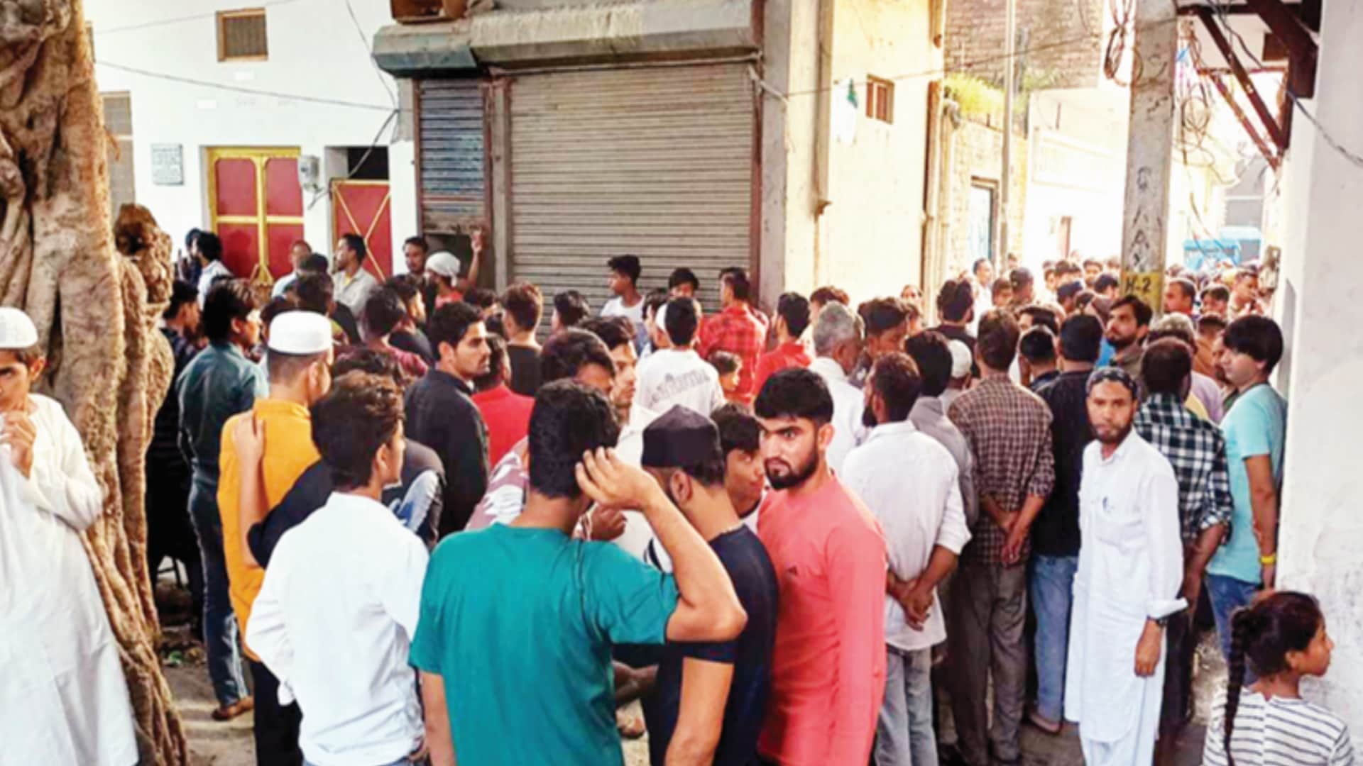 Murder: husband kept hitting the pan until its handle broke, also attacks on daughters