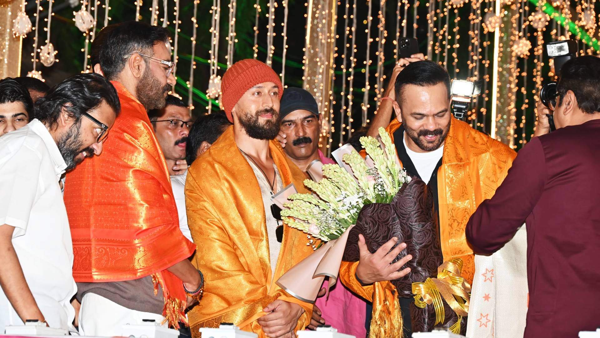 singham again ajay devgn rohit shetty arjun kapoor tiger shroff at raj thackeray dipostav 2024 shivaji park