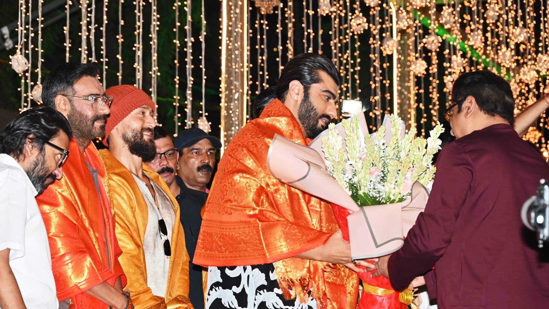 singham again ajay devgn rohit shetty arjun kapoor tiger shroff at raj thackeray dipostav 2024 shivaji park