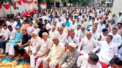 UP News: Film industry does not work under the pressure of gangsters