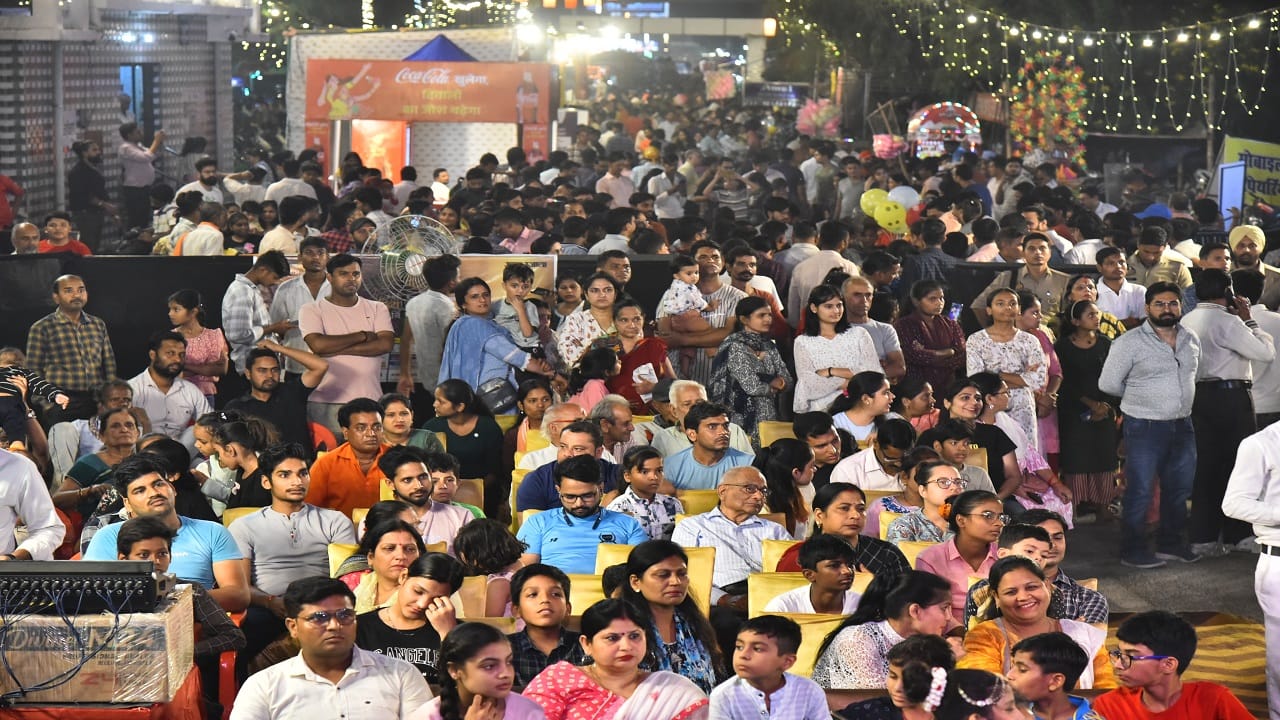 Amar Ujala Diwali Carnival spreads happiness in Bareilly