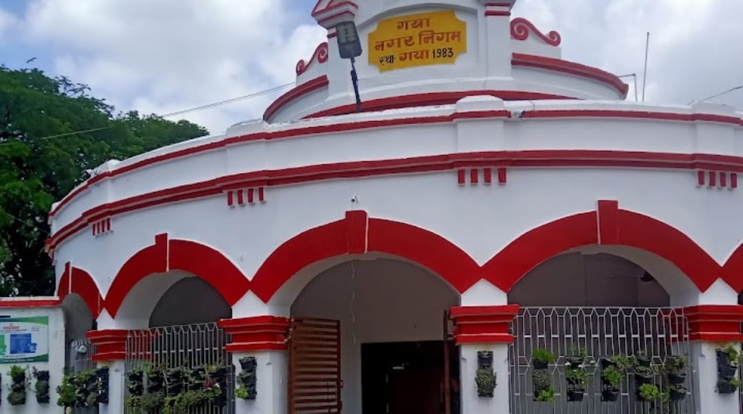 Bihar: In Gaya, government office kept sending pension to account of deceased for 4 months after the death.