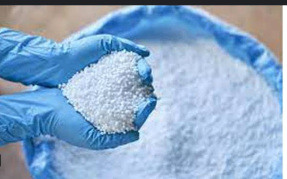 Indore: More than ten racks of fertilizer arrived in Indore in two months, Congress said there is no fertilize