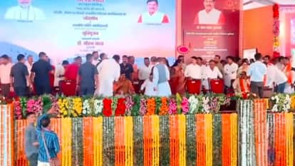 MP News PM Modi Virtually Inaugurates Medical Colleges Transfers Funds to Farmers on Dhanteras 2024