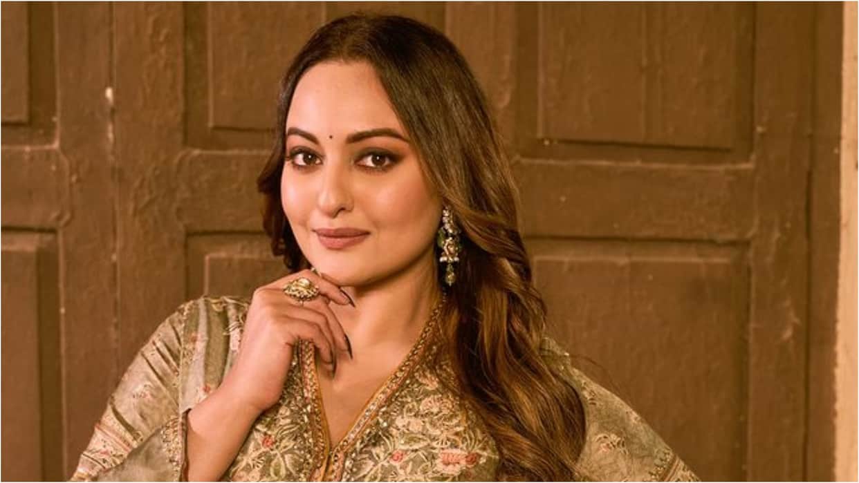 Happy Dhanteras 2024: Sonakshi Sinha extends wishes with beautiful photos says Happy Dhanteras from Asli Sona