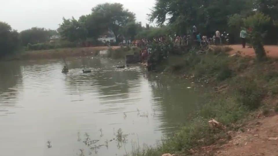 तालाब में डूबने से बच्चियों की मौत