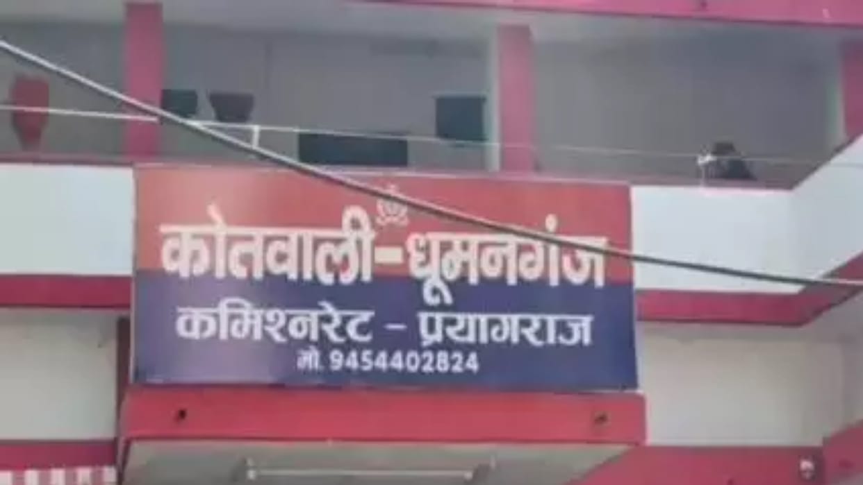Cover-up in the case of fight between Inspector and SSF constable, Inspector was beaten after entering the pol