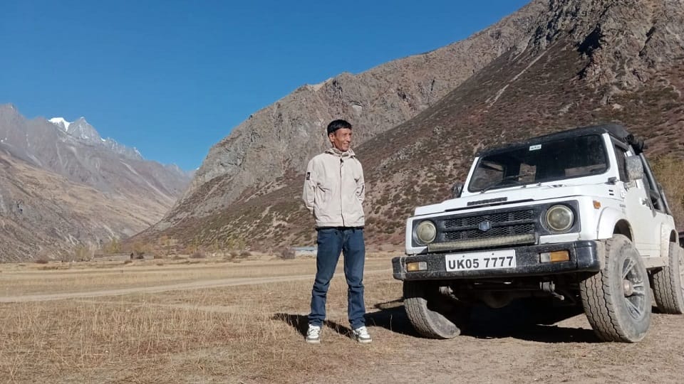 Vehicle reached Milam from Munsiyari for the first time