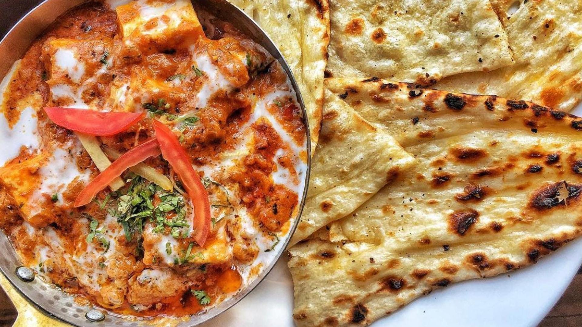 Kulcha and Naan Recipe How to bring Dhaba Style taste at Home ghar me naan kulcha kaise banaye
