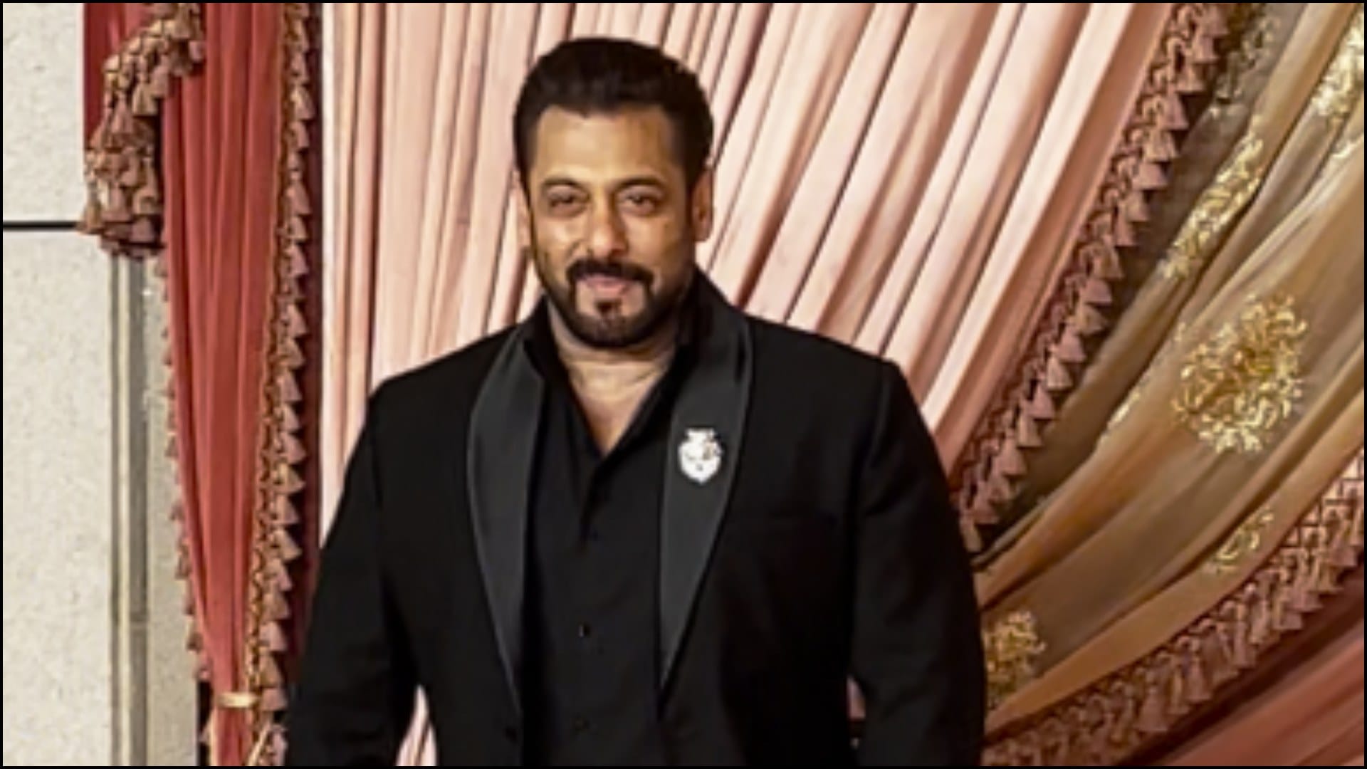 Singham Again Salman Khan aka Chulbul Pandey Cameo Fans Reaction on Social Media