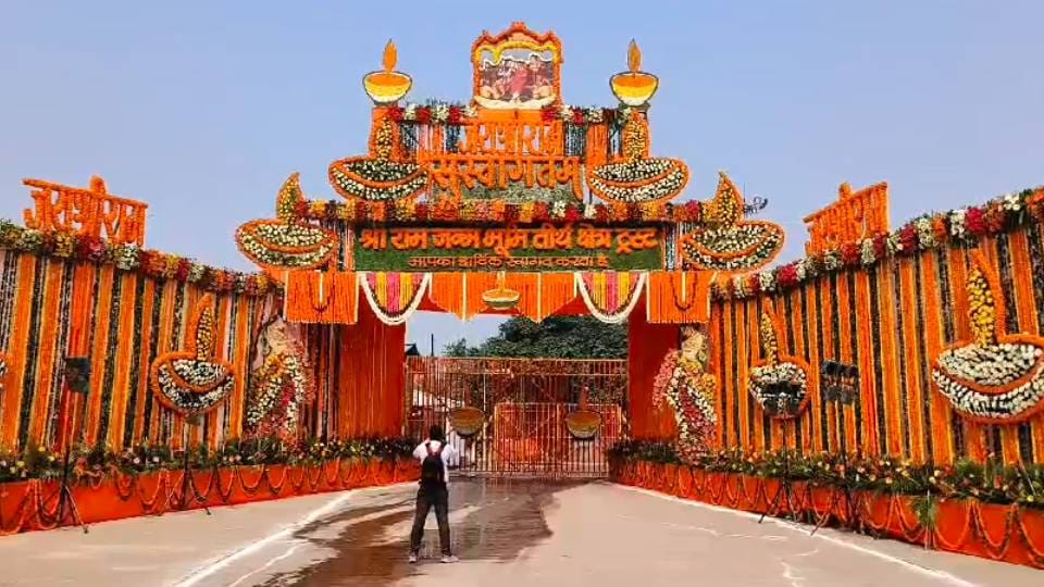 Ayodhya Deepotsav 2024 Ramnagari rejoices in Deepotsav of Ramlala in grand temple see divine in pictures