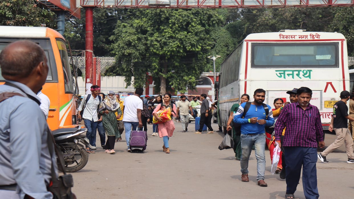 Crowd gathered in trains and buses, there was a lot of pushing and shoving, roadways buses made extra trips.