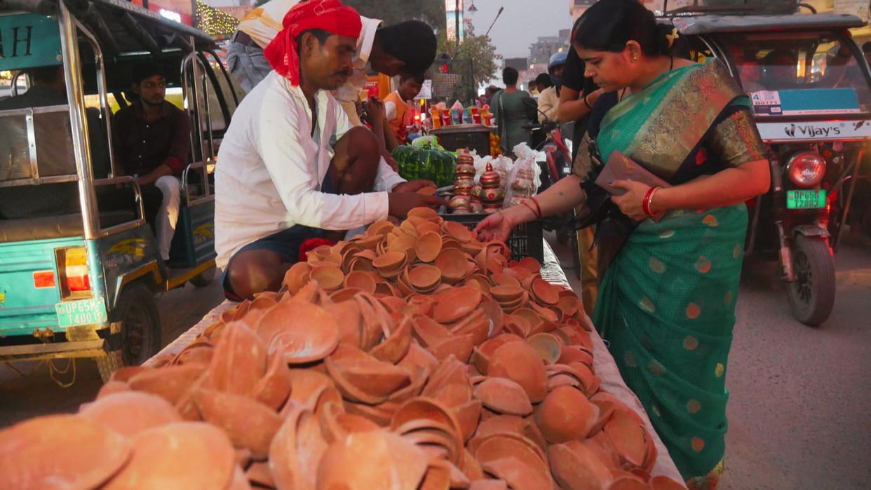 Narak Chaturdashi 2024 Light lamps of Yama and Dev for 48 minutes after sunset