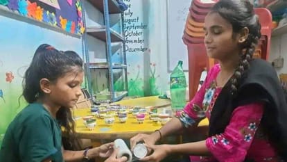 Slum children showed skills Made 5000 diyas attractive artworks money spent on education selling them
