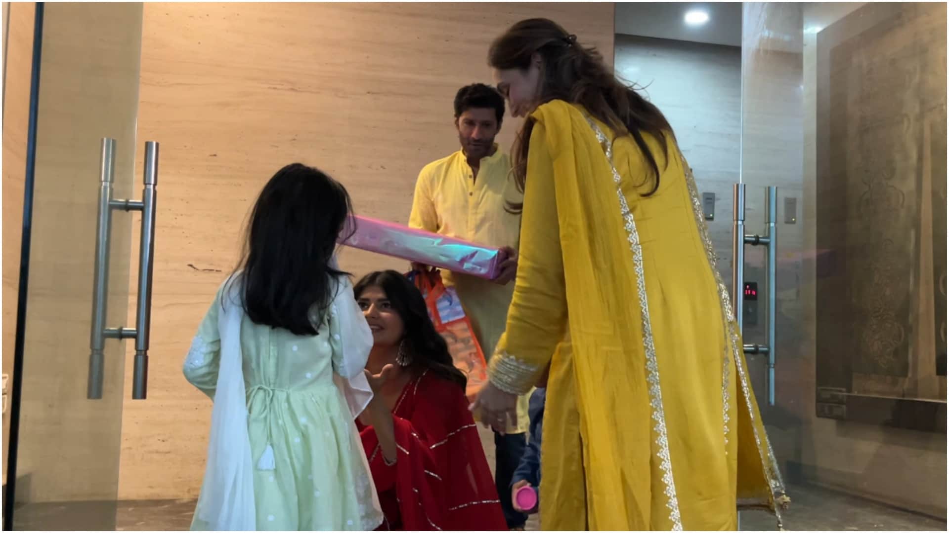 Varun Dhawan offers laxmi pooja with wife natasha in office anjini dhawan and janavi dhawan