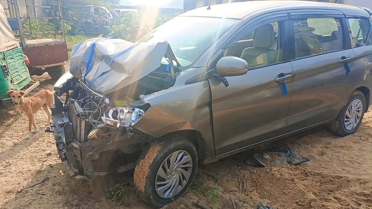 Six people died in Badaun road accident
