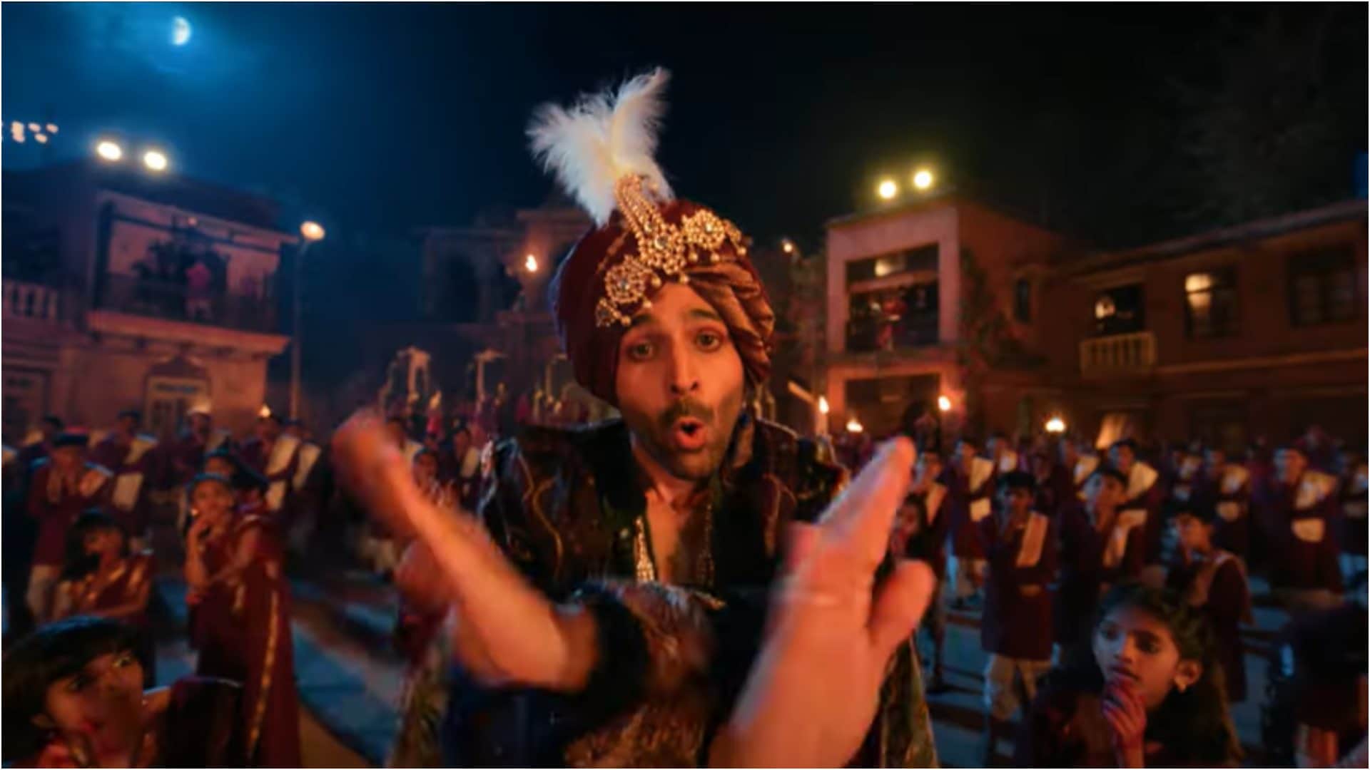 Kartik Aaryan is being considered to play the titular role in Shaktimaan and fans react differently to it