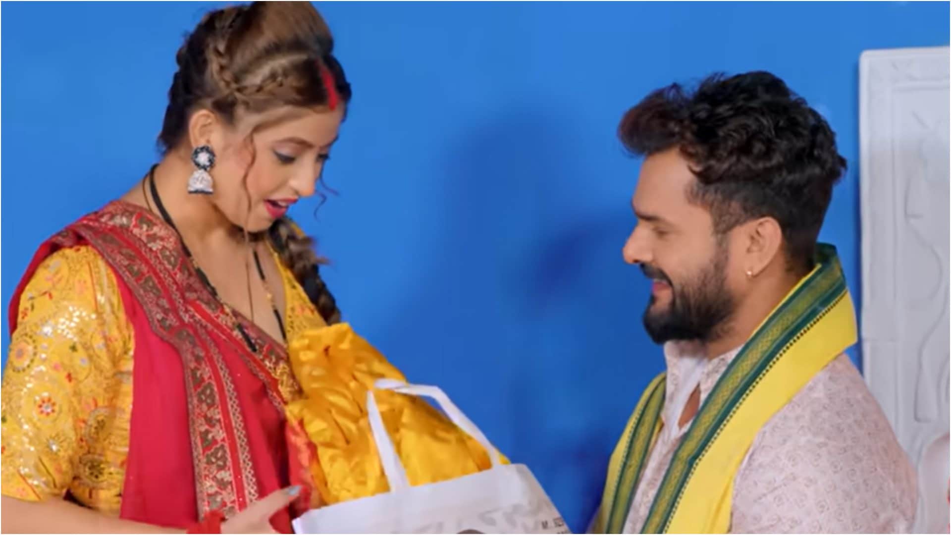 Khesari Lal Yadav New Bhojpuri Chhath Puja Geet Bihari Piya Release On Diwali 2024 Komal Singh
