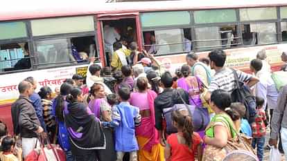 Train and bus on Diwali