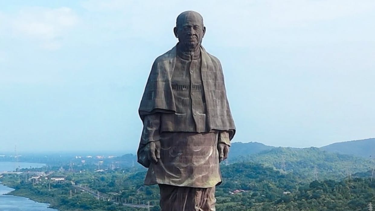 Politics over Sardar vallabhbhai Patel Unity Day BJP Targets Kharges statement knwo who what said