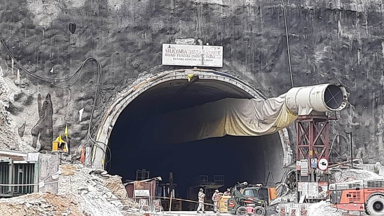 सिलक्यारा सुरंग