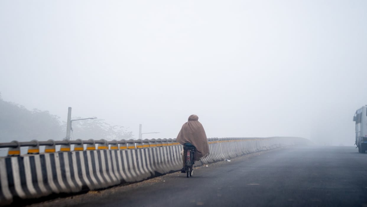 Dehradun air quality in poor category Uttarakhand News in hindi