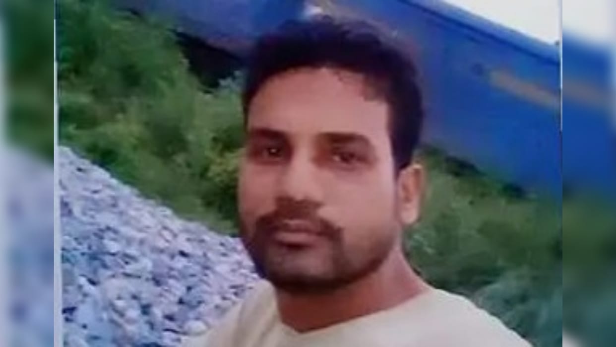 Bihar News: Body of a person who had gone out for a walk from home found near railway track