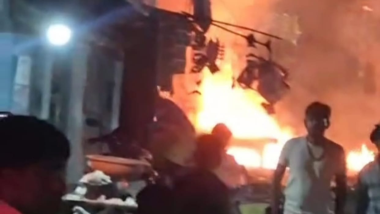 Bihar News Fire broke out in a firecracker shop in Nalanda due to electric spark